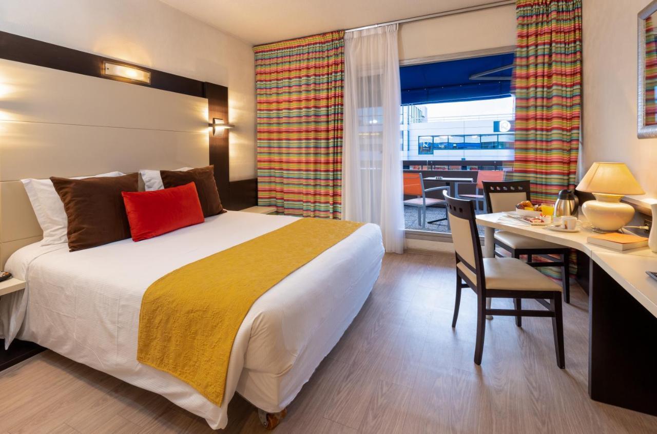The Originals City, Hotel Galaxie, Nice Aeroport Saint-Laurent-du-Var Bagian luar foto