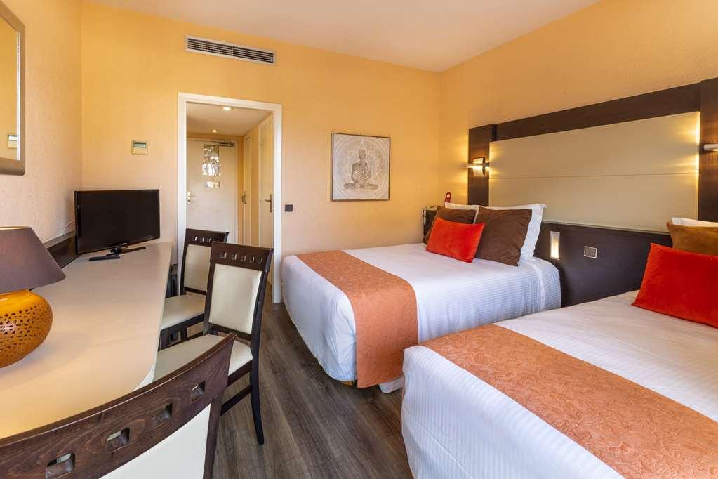 The Originals City, Hotel Galaxie, Nice Aeroport Saint-Laurent-du-Var Ruang foto